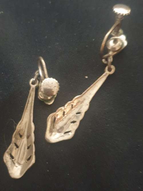 Vintage marcasite earring