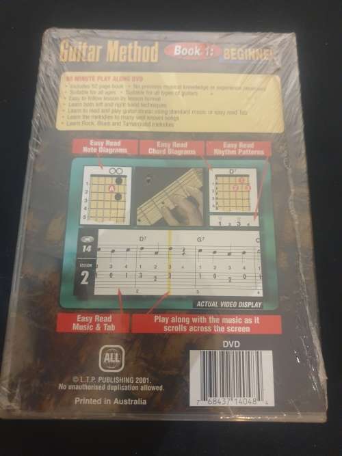 Learn to play Guitar beginners guide with booklet inside