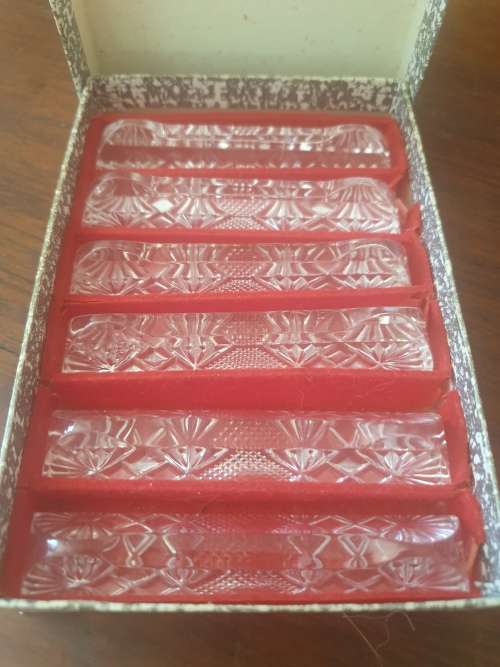 Vintage set of French Crystal knife/cutlery rests- in box