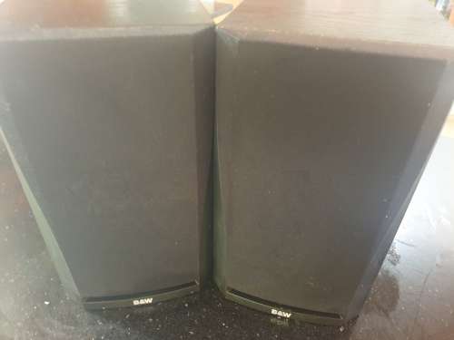 B&W bookshelf speakers