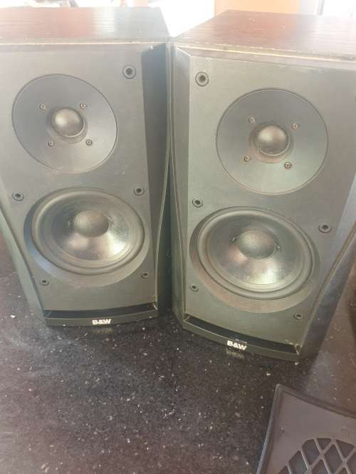 B&W bookshelf speakers