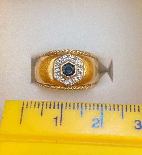 9ct yellow gold with sapphire and approx 11 diamond`s