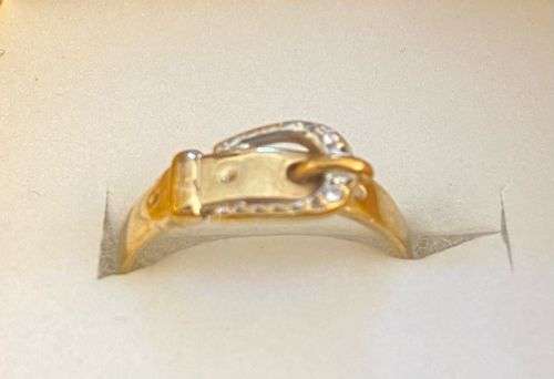 9ct buckle ring