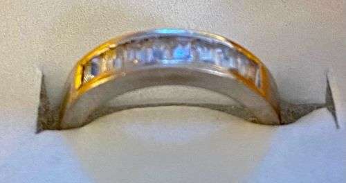 9ct white gold with Cubic Zirconium`s Ring