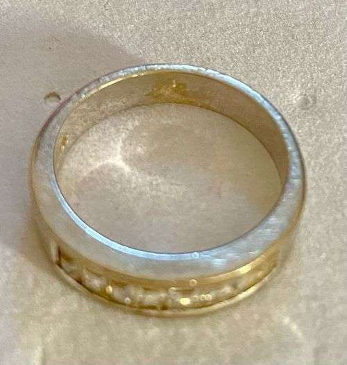 9ct white gold with Cubic Zirconium`s Ring
