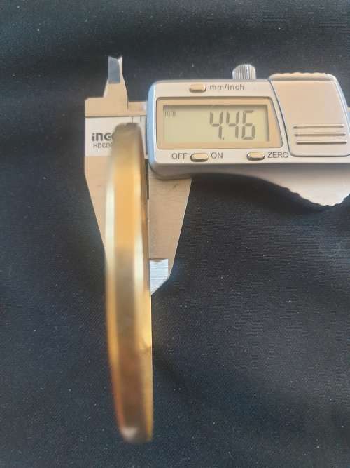 9ct yellow gold Bangle 4.46mm width