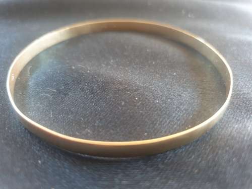 9ct yellow gold Bangle 4.46mm width