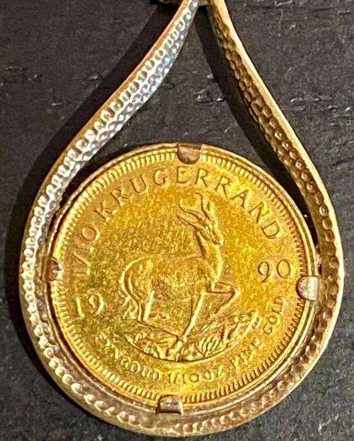 18ct rare foxtail style chain with 1/10 kruger coin pendant set in 18ct