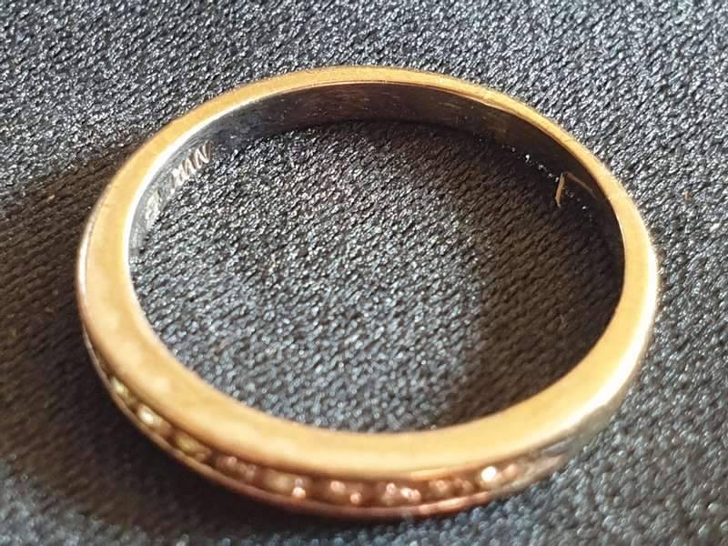 Diamond and 9ct gold eternity wedding ring