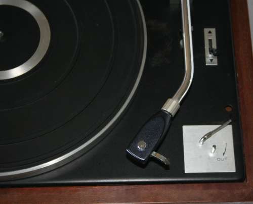 PIONEER PL25 TURNTABLE, RECORD PLAYER,PHONOGRAPH-- GREAT CONDITION