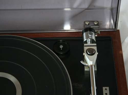 PIONEER PL25 TURNTABLE, RECORD PLAYER,PHONOGRAPH-- GREAT CONDITION