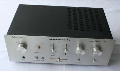 MARANTZ 1050 CONSOLE STEREO AMPLIFIER -- GREAT CONDITION
