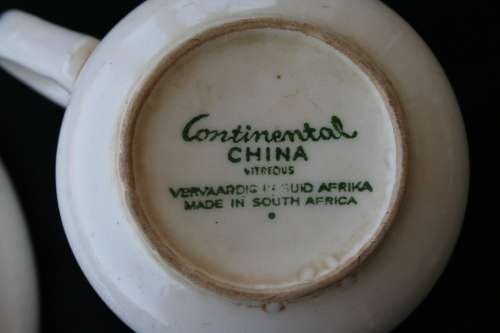 RHODESIA RAILWAYS -- PORCELAIN CUP AND SAUCER - RARE
