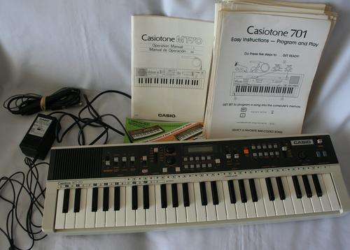 CASIO CASIOTONE MT-70 KEYBOARD -- COMPLETE WITH MAINS ADAPTOR, WAND ETC.