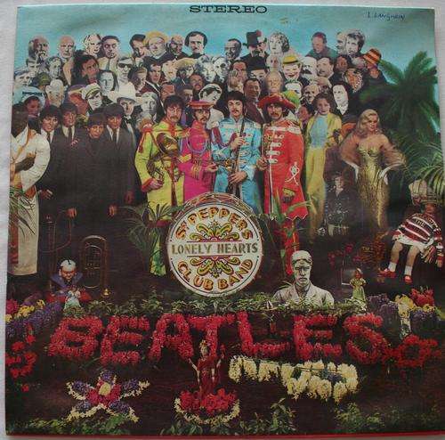 THE BEATLES -- SGT PEPPERS LONELY HEARTS CLUB BAND -- VINYL LP RECORD