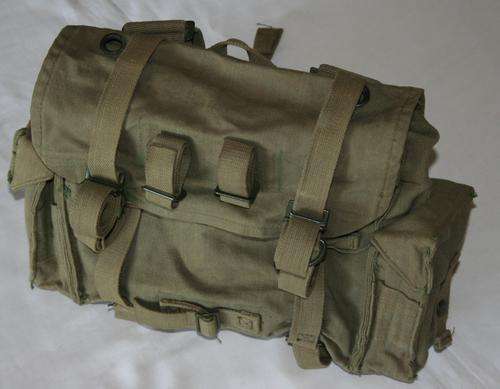 SADF -- PAT 73 BACKPACK , GROOTSAK -- VERY GOOD CONDITION