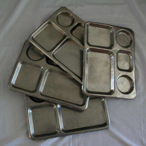 SADF STAINLESS STEEL EATING TRAYS - VARKPAN  -- BUSH WAR ERA