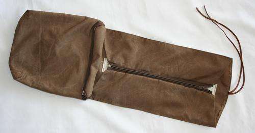SADF --- TOILETRY BAG -- LATER TYPE -- BUSH WAR ERA