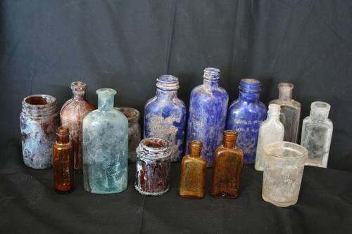 15 ANTIQUE BOTTLES LOT NO 2