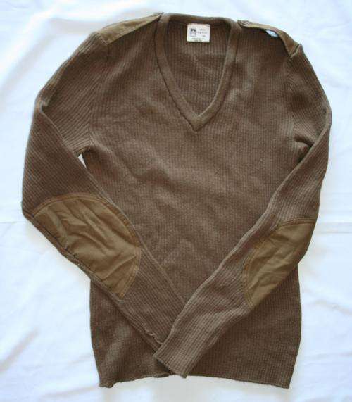 SADF -- JERSEY / PULLOVER -- EXTRA LARGE-- 122 cm CHEST -- BUSH WAR ERA