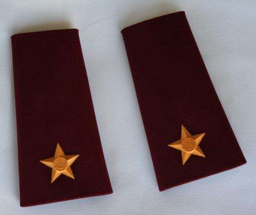 SADF -- MEDICAL CORPS -- 2nd LIEUTENANT RANK EPAULETTES--BUSH WAR ERA