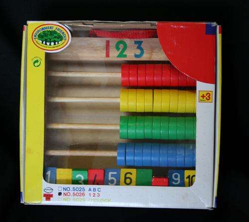 WOODEN ABACUS , NUMBERS EDUCATIONAL TOY -- NEW IN BOX