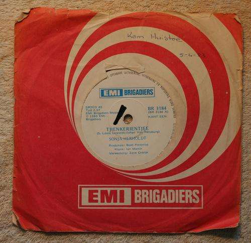 SONJA HERHOLDT -- TJIENKERIENTJEE -- 45 RPM 7 inch Single vinyl record