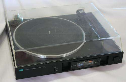 SANSUI P-D11 TURNTABLE, RECORD PLAYER,PHONOGRAPH-- A1 CONDITION