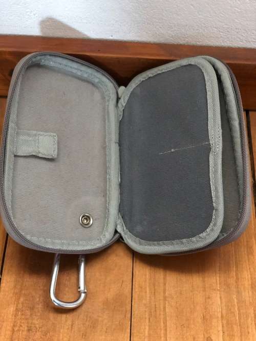 DS/3DS Cover and Carry case + 2 games