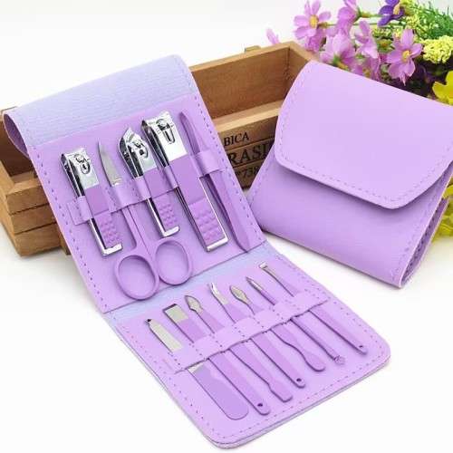 Nail Art Set Makeup Beauty Tools 12 Piece Portable Nail Clipper Set Folding pouch (Random Colours)