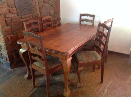 6  Seater Dining room set - Imbuia wood