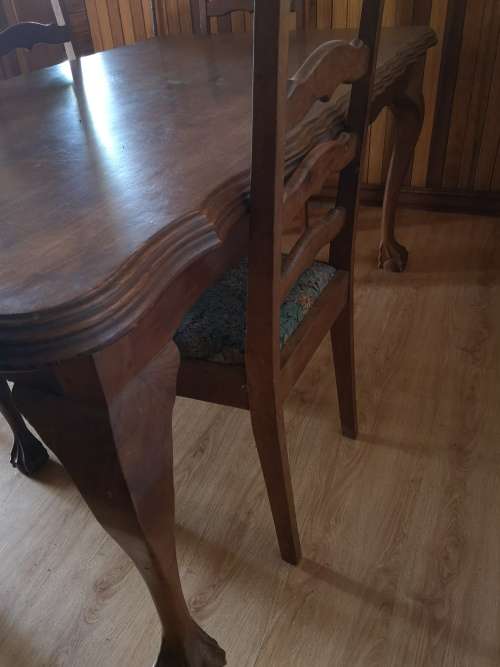 6  Seater Dining room set - Imbuia wood