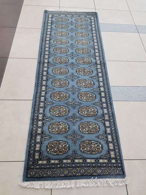 FINE QUALITY BUKHARA PERSIAN CARPET 179 X 64cm