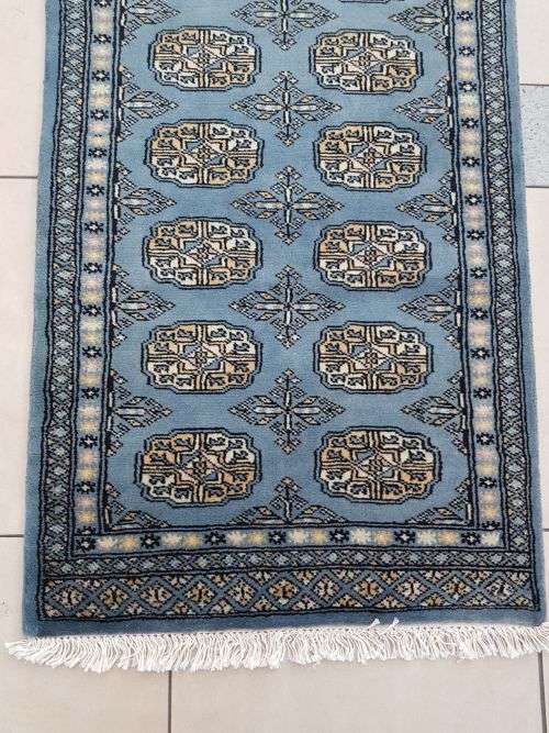 FINE QUALITY BUKHARA PERSIAN CARPET 179 X 64cm