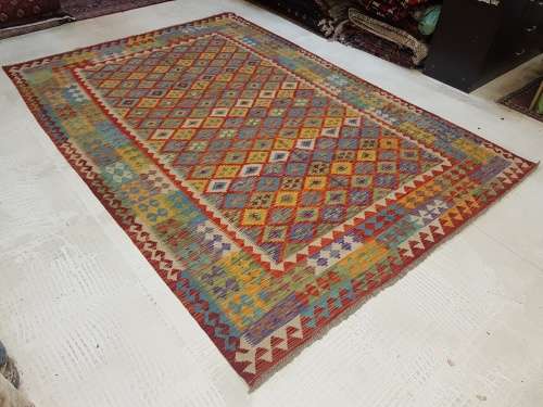 CHOUBI KILIM 300 x 210 cm