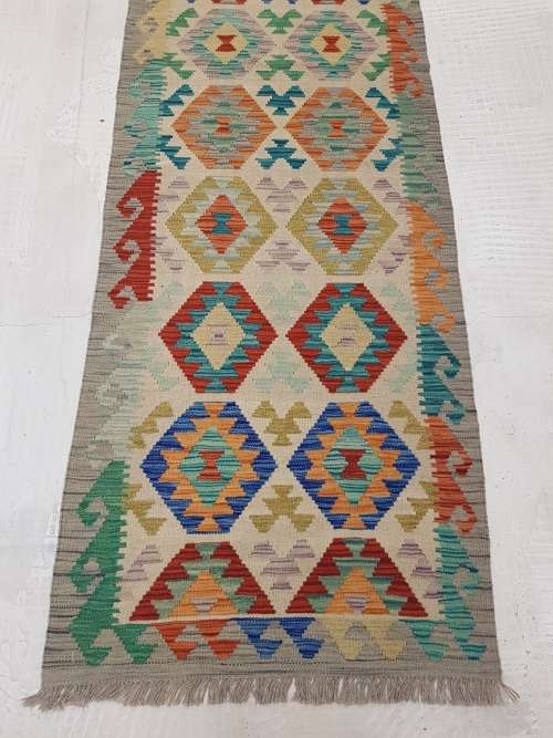 Beautiful Shiraz KILIM RUNNER 300 X 80 cm