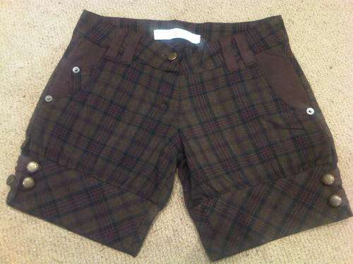 Stylish brown check mini shorts- Size XS-S