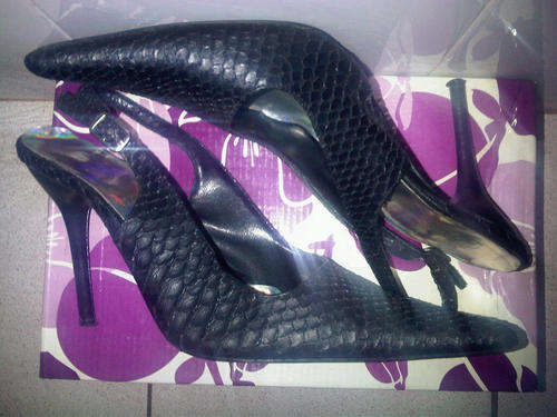 Black PLUM pointy court shoe, size 5