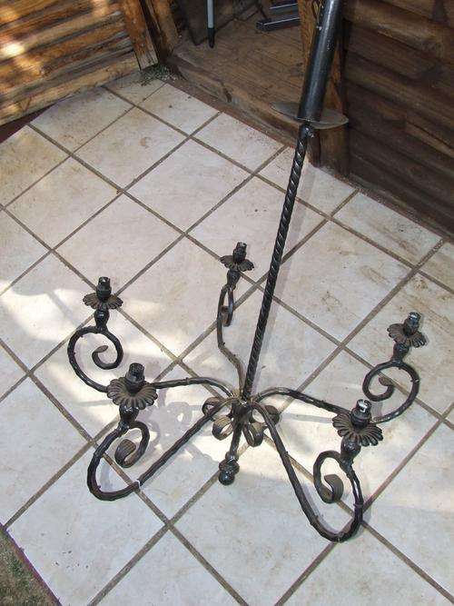 Chandellier - Wrought Iron