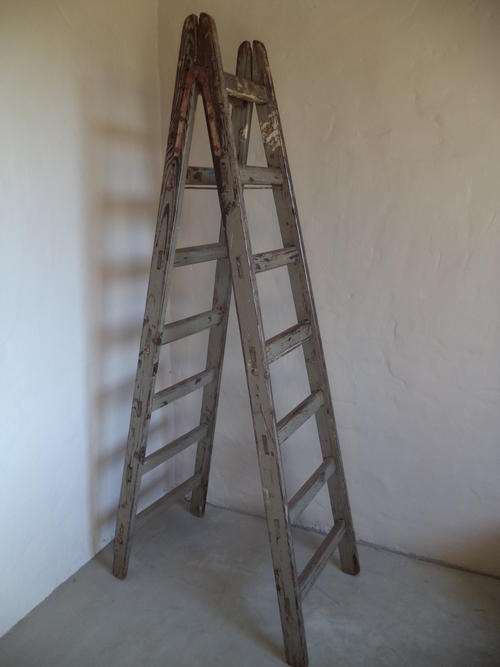 ANTIQUE STEP LADDER - PERFECT FOR SCARVES, TOWELS - ADD SHELVES