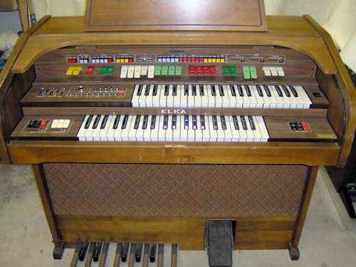 Elka Crescendo 303