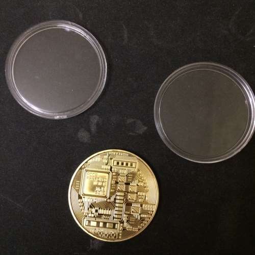 1PC Gold Plated Bitcoin Coin - Collectible Gift BTC Coin (Physical Souvenirs)