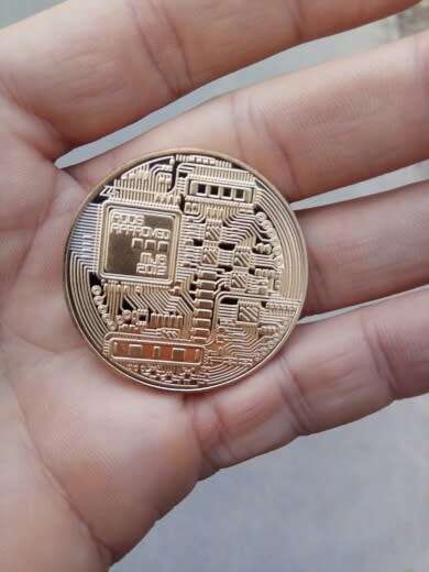 1PC Gold Plated Bitcoin Coin - Collectible Gift BTC Coin (Physical Souvenirs)