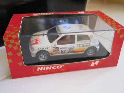 NINCO   RENAULT CLIO  16V  --NEW