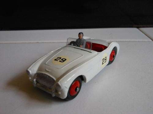 DINKY TOYS AUSTIN HEALEY