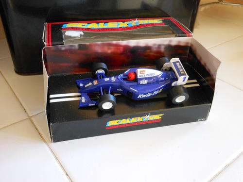 SCALEXTRIC----TEAM KWIK-FIT NO:1 ---MIB