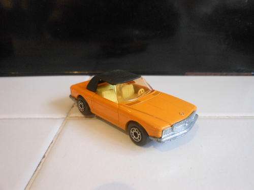 MATCHBOX ,SUPERFAST MERCEDES 350SL IN NEAR  MINT CONDITION!!!