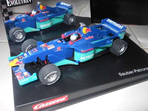 CARRERA----F1 RED BULL ---MINT IN BOX !