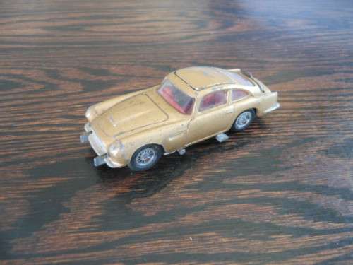 corgi--james bond db5-original---as is----like dinky