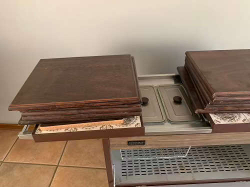 Westpoint Electric Butler (10 x Pine Wood serving boards inlcuded)
